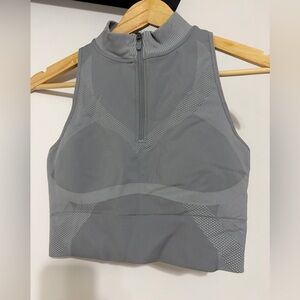 H&M active workout vest